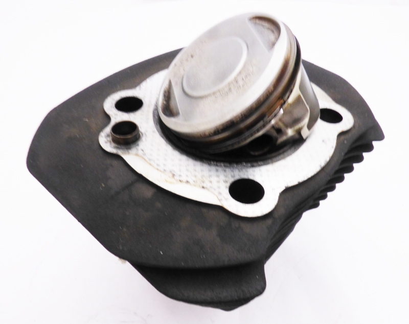 Cylinder with Piston