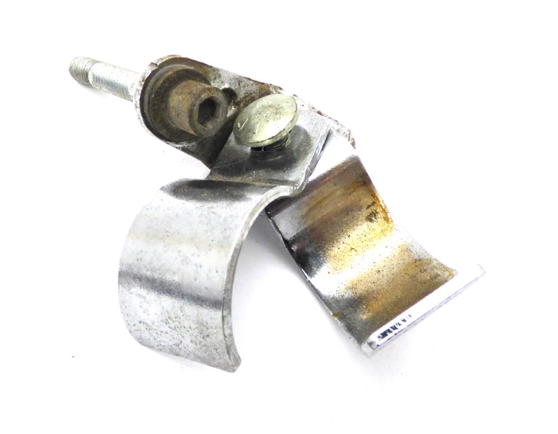 Exhaust Bracket Assembly